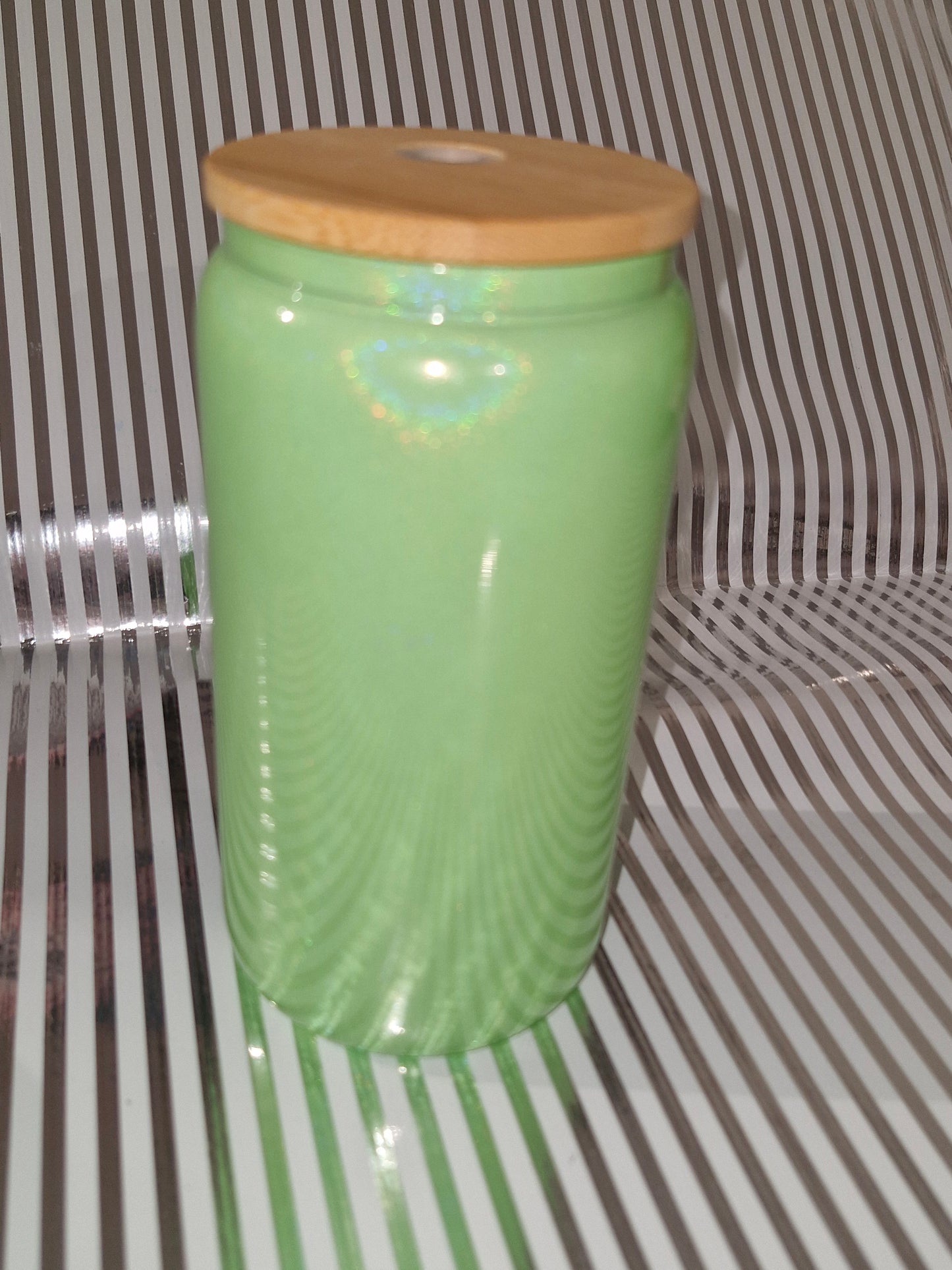 Verschiedene Trinkgläser / Trinkbecher